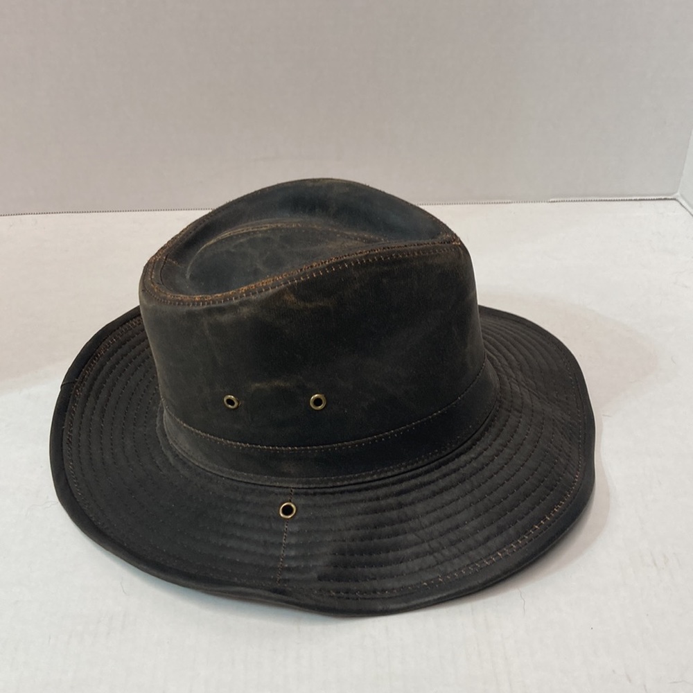 Backpackers Hat - Picture 2 of 5